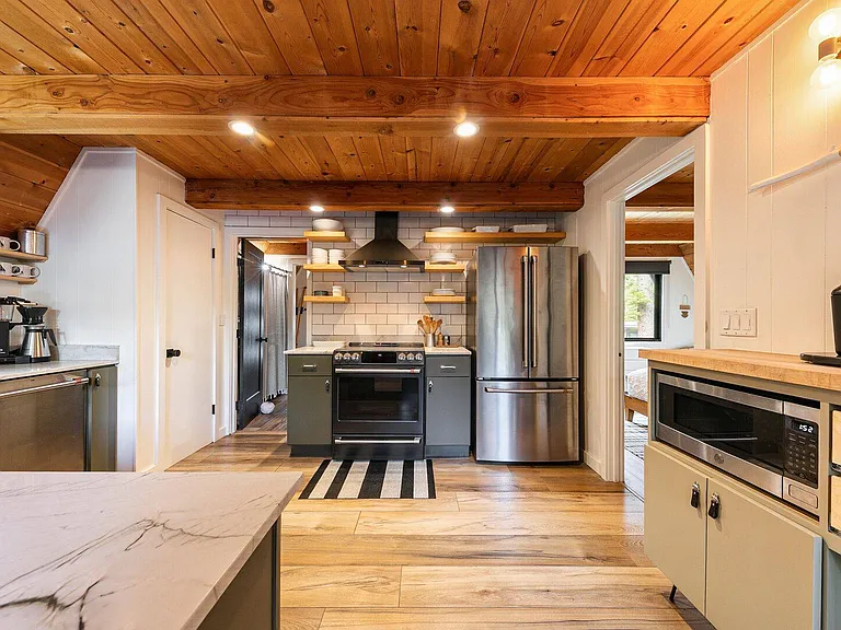 357 Sierra Dr — Photo 13
