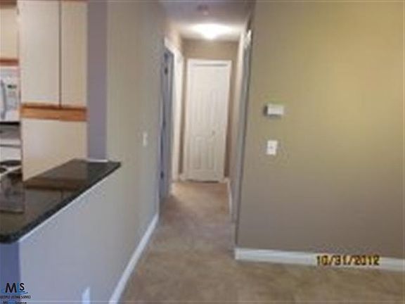3rd image of 15022 Island Dr