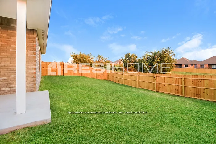 1170 Round Leaf Rd — Photo 14