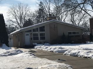 117 E Madison St, Villa Park, IL