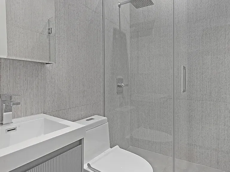 242 Knickerbocker Ave #3R — Photo 10