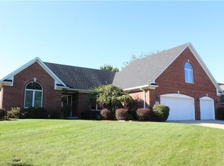 1297 Rosewood Ln, Mooresville, IN
