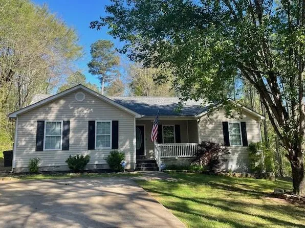 146 Landings Ln SW, Milledgeville, GA 31061
