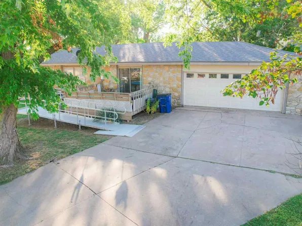 109 Oak Dr, Kaw City, OK 74641