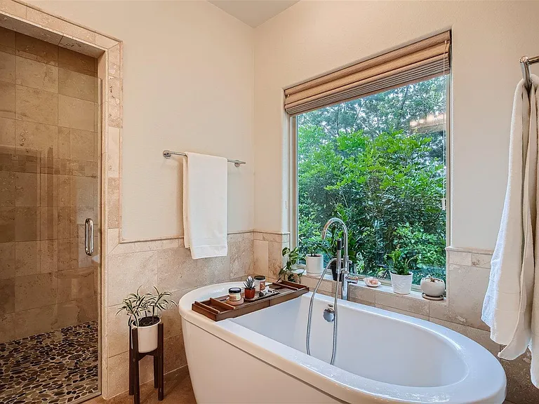 21825 Briarcliff Dr — Photo 13