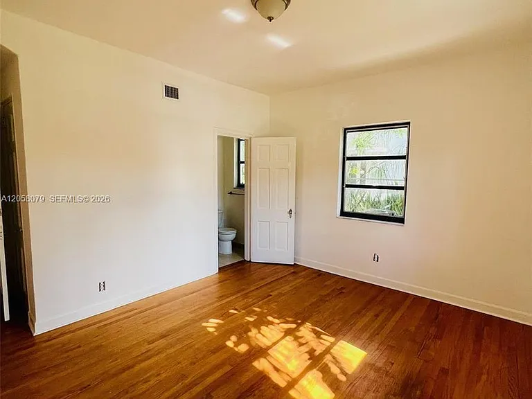 2830 Pine Tree Dr #1 — Photo 17
