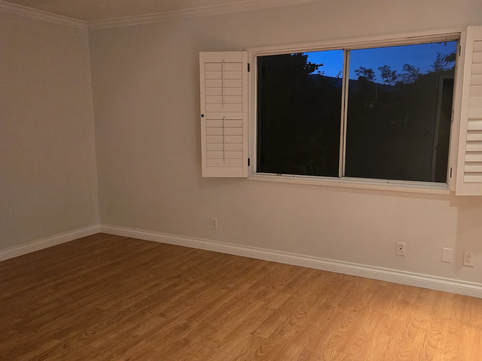 3 bed, 2.5 bath, 2000 sqft, $5,500 — Photo 2