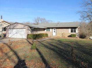 1309 Maple Dr, Grove, OK 74344