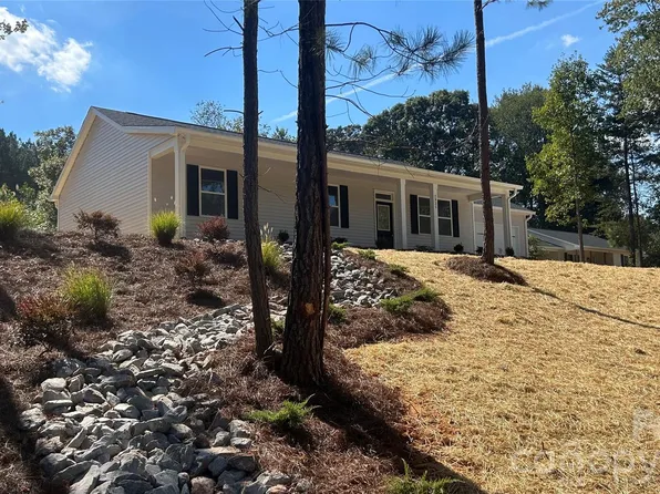 2935 Heavners Farm Ct, Lincolnton, NC 28092