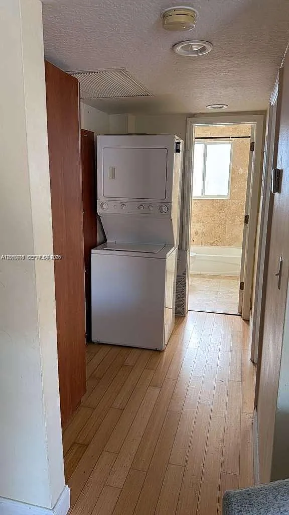 Palm Bay Condo — Photo 3