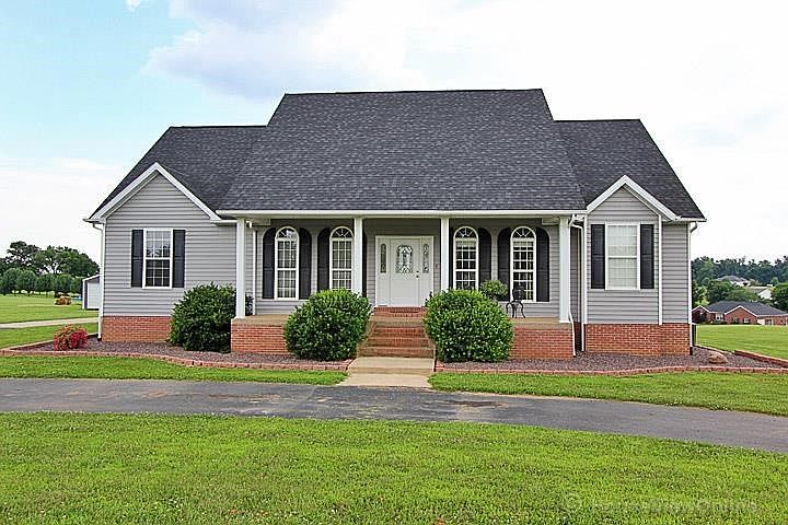 1st image of 567 Carolina Pl