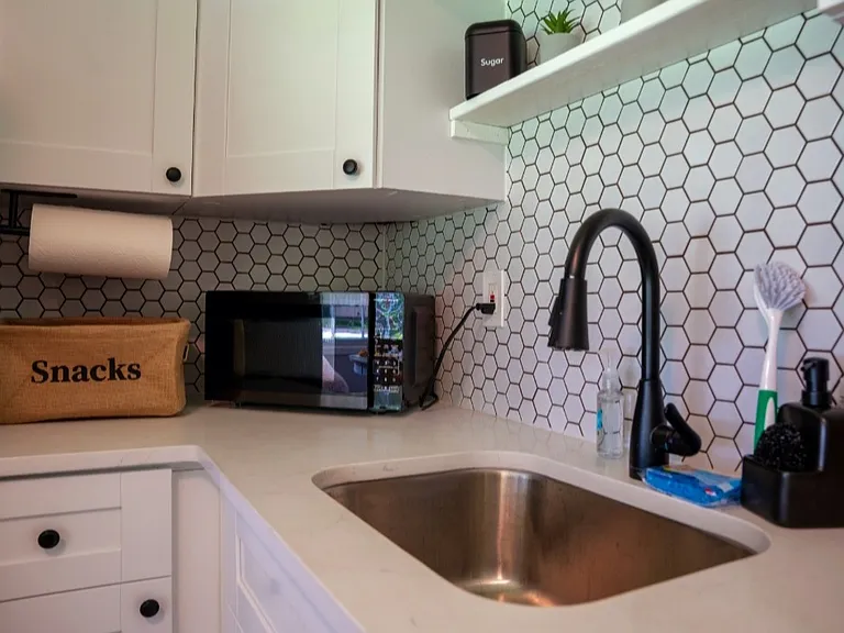 860 Verona Dr — Photo 9