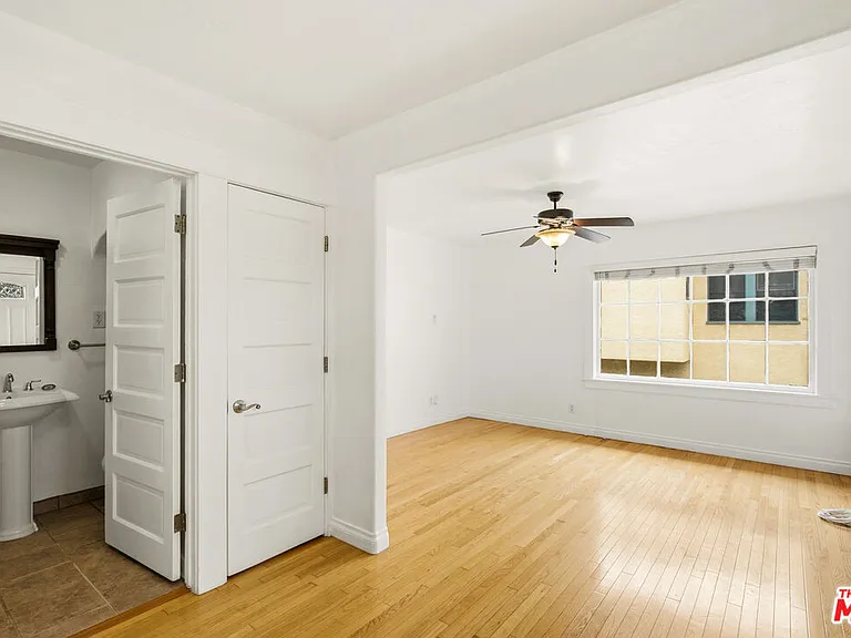 4427 Finley Ave #1/4 — Photo 8