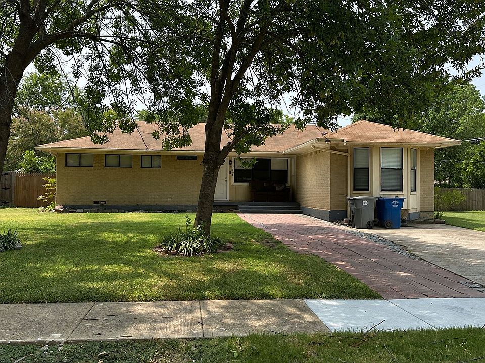 1st image of 2704 Marbella Ln