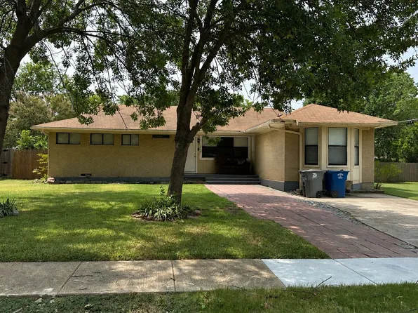 2704 Marbella Ln, Dallas, TX 75228