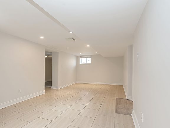 4th image of 28 Lake Ave