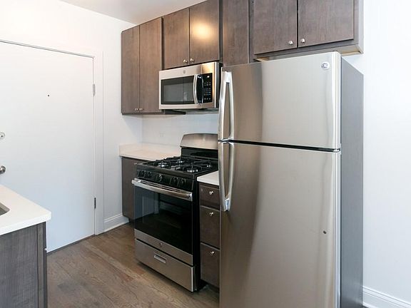 2nd image of 2639 N Spaulding Ave APT 3N