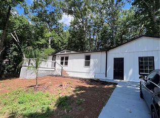 24 Woodcrest Rd SE, Acworth, GA 30102