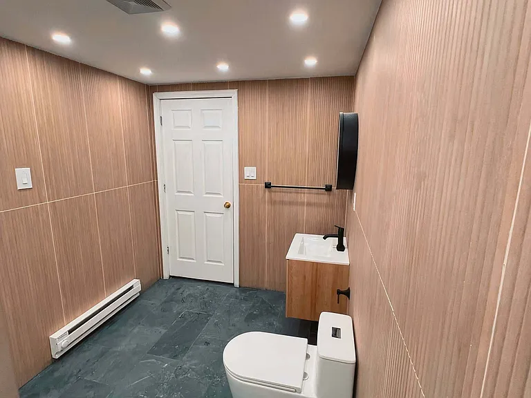 2521 N Main Ave #1 — Photo 5