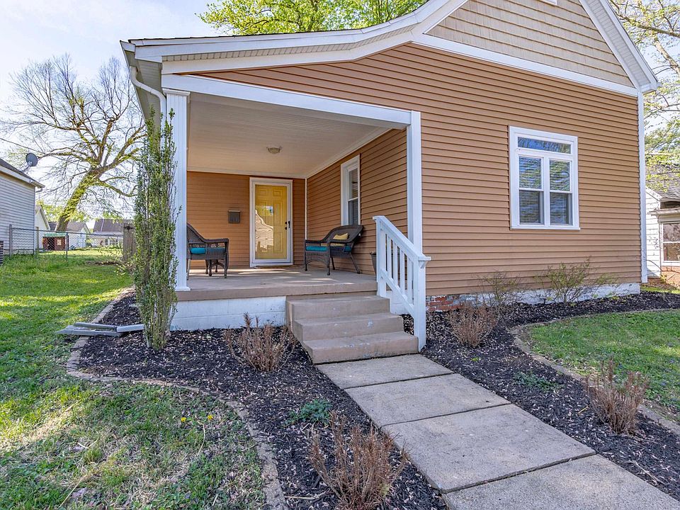 419 E Oak St, Boonville, IN 47601 Zillow