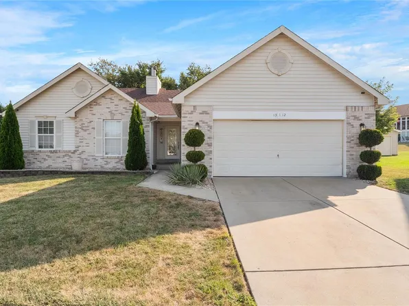 13112 Ambrose Ct, Florissant, MO 63033