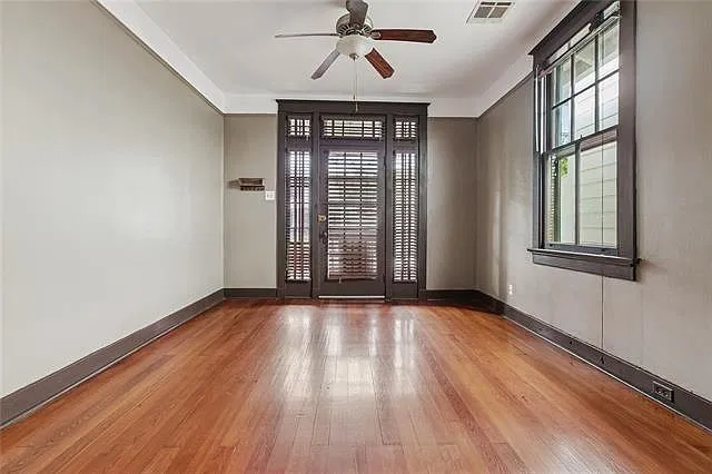 1 bed, 1.0 bath, 859 sqft, $1,900 — Photo 2