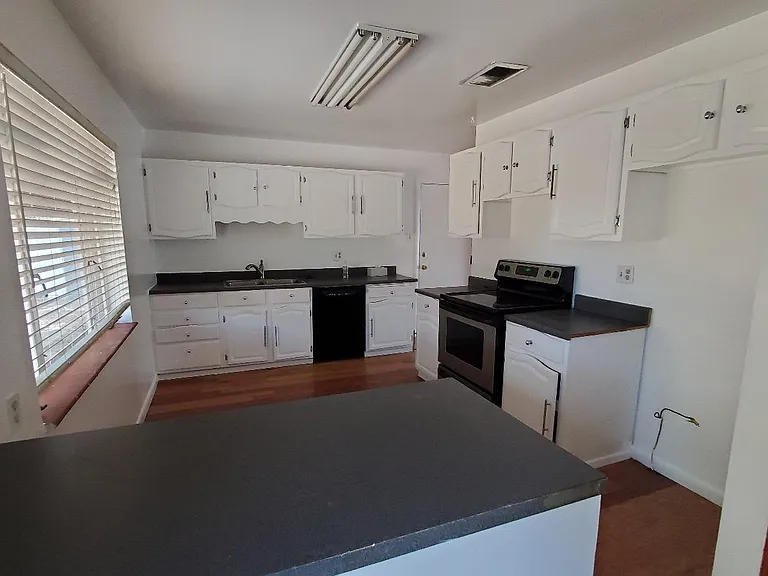 2771 S Perry St — Photo 25