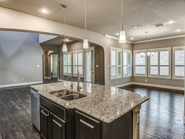 534 Evergreen Dr — Photo 45