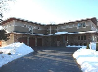 2580 E Medicine Lake Blvd, Minneapolis, MN 55441