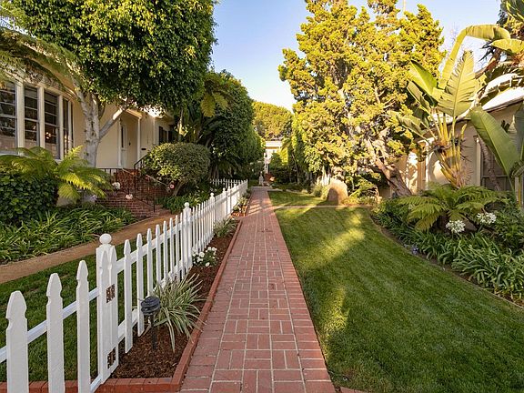 3rd image of 1724 N Vista St #1724