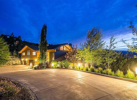 3rd image of 3798 Solamere Dr