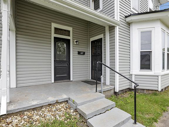 5th image of 327 Eastern Ave