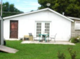 1118 Elizabeth St, Saint Joseph, MO 64504