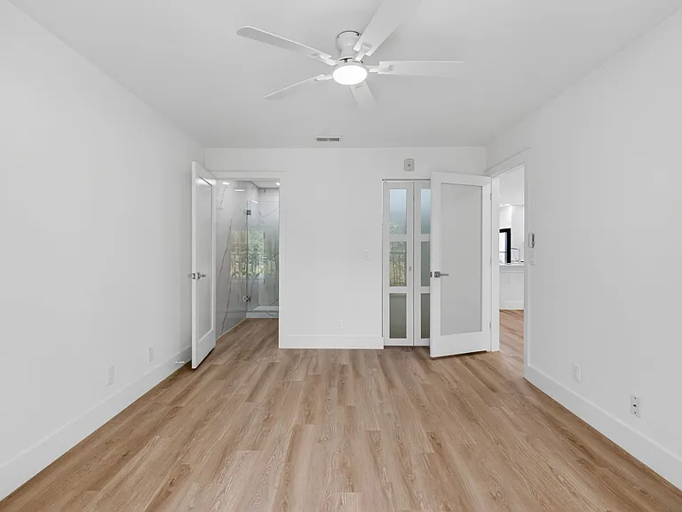 Boca Villas — Photo 29