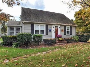 74 Arnold Rd, North Attleboro, MA 02760