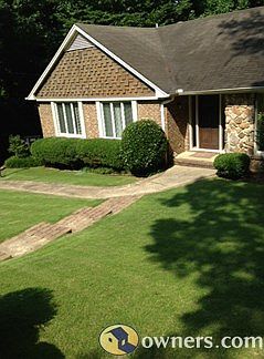 Lovely home on quiet cul de sac