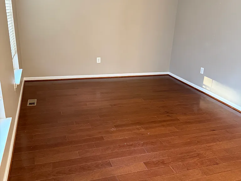 144 Executive Cir — Photo 18