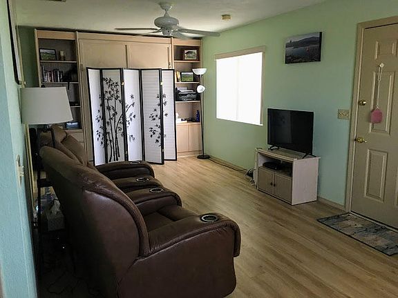 4th image of 1989 Mesquite Ave Unit 26