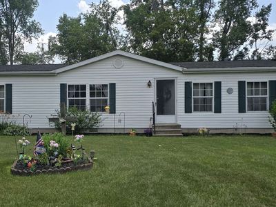 1946 E Coggins Rd, Pinconning, MI, 48650