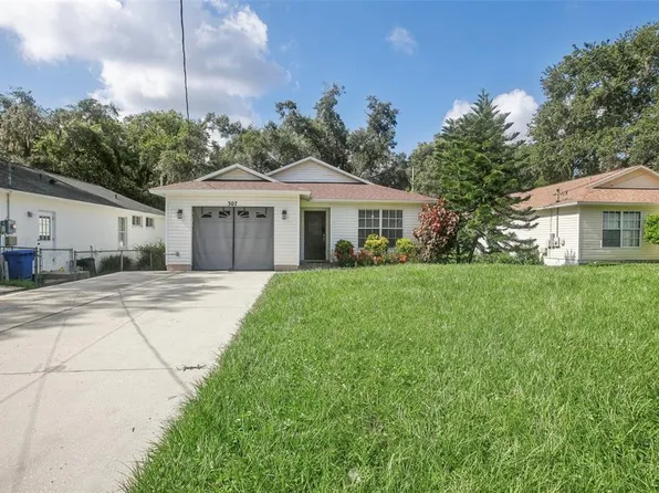 307 1st Ave SE, Lutz, FL 33549