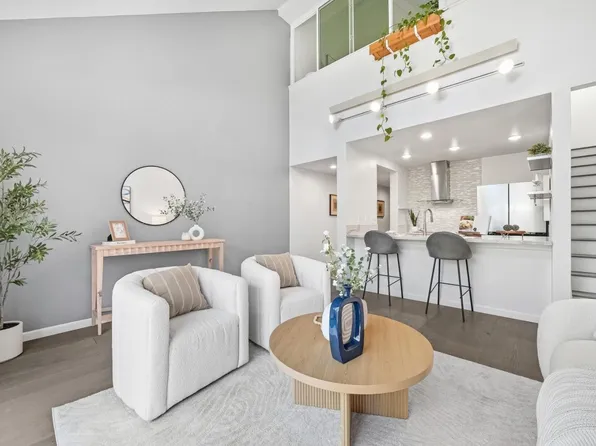 4151 El Camino Way APT M, Palo Alto, CA 94306