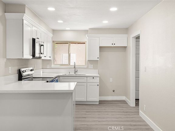 5th image of 1722 Mitchell Ave APT 36