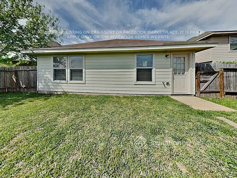 19235 Sandelford Dr — Photo 17