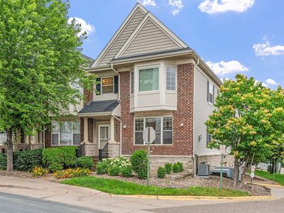 8202 Golden Valley Rd, Golden Valley, MN, 55427
