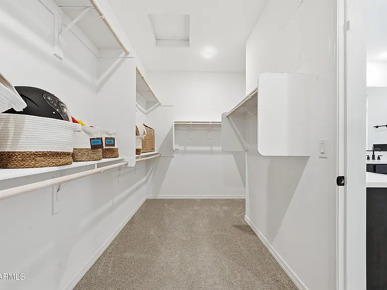 4650 W Gilbert Ct — Photo 18