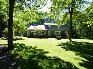 7 Ffrost Dr, Durham, NH 03824