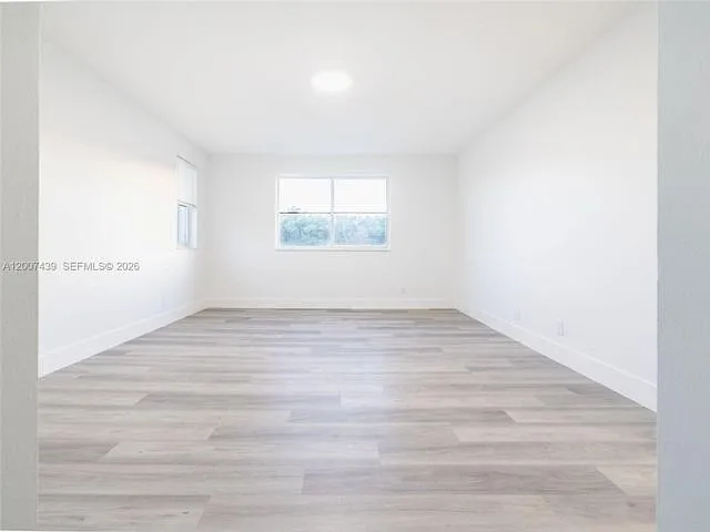 801 Tanglewood Cir — Photo 6