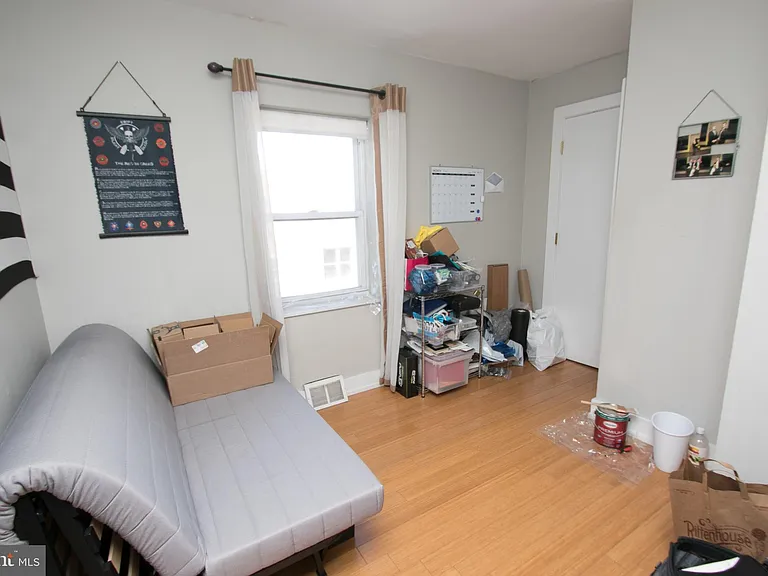 2351 Christian St #D — Photo 14