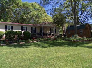 180 Avalon Dr, Inman, SC 29349