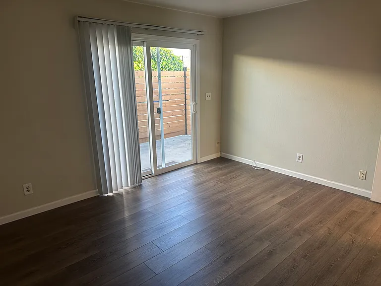1522 Rishell Dr #1 — Photo 12